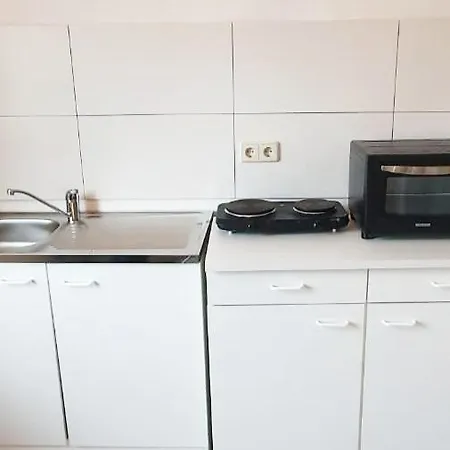 Apartment Flat For 6, Washing Machine, Smart Tv, 3 *