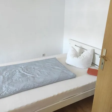 Flat For 6, Washing Machine, Smart Tv, 3 Elsteraue
