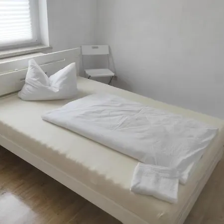 아파트 Flat For 6, Washing Machine, Smart Tv, 3 Elsteraue